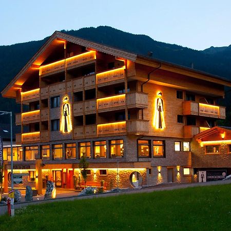 Hotel Die Montafonerin Vandans Exterior foto